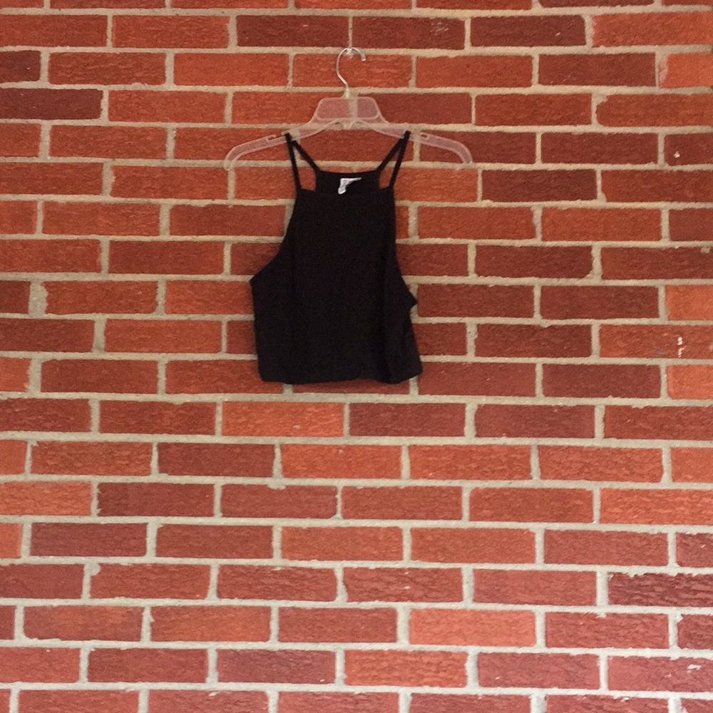 Black high neck crop tank top
